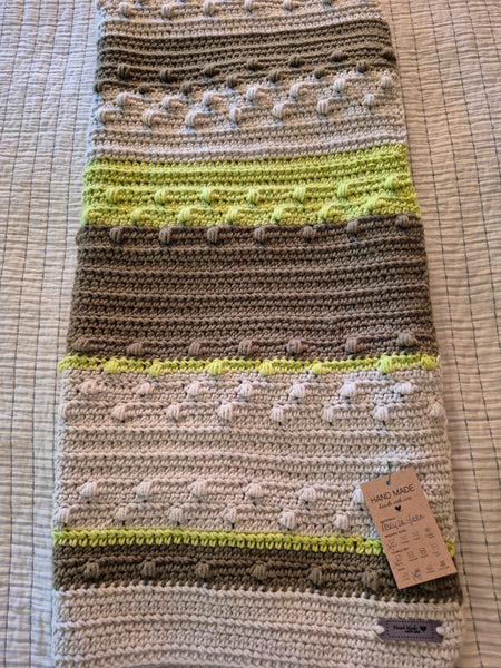 "Pistachio" Crochet Blanket