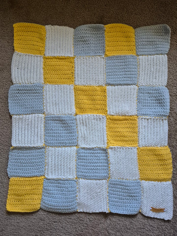 "Honeysuckle" Crochet Blanket