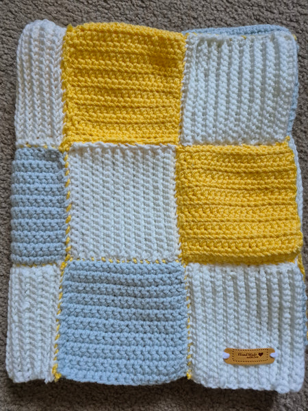 "Honeysuckle" Crochet Blanket