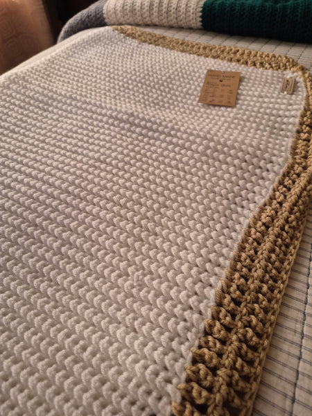 "Linden" Crochet Blanket